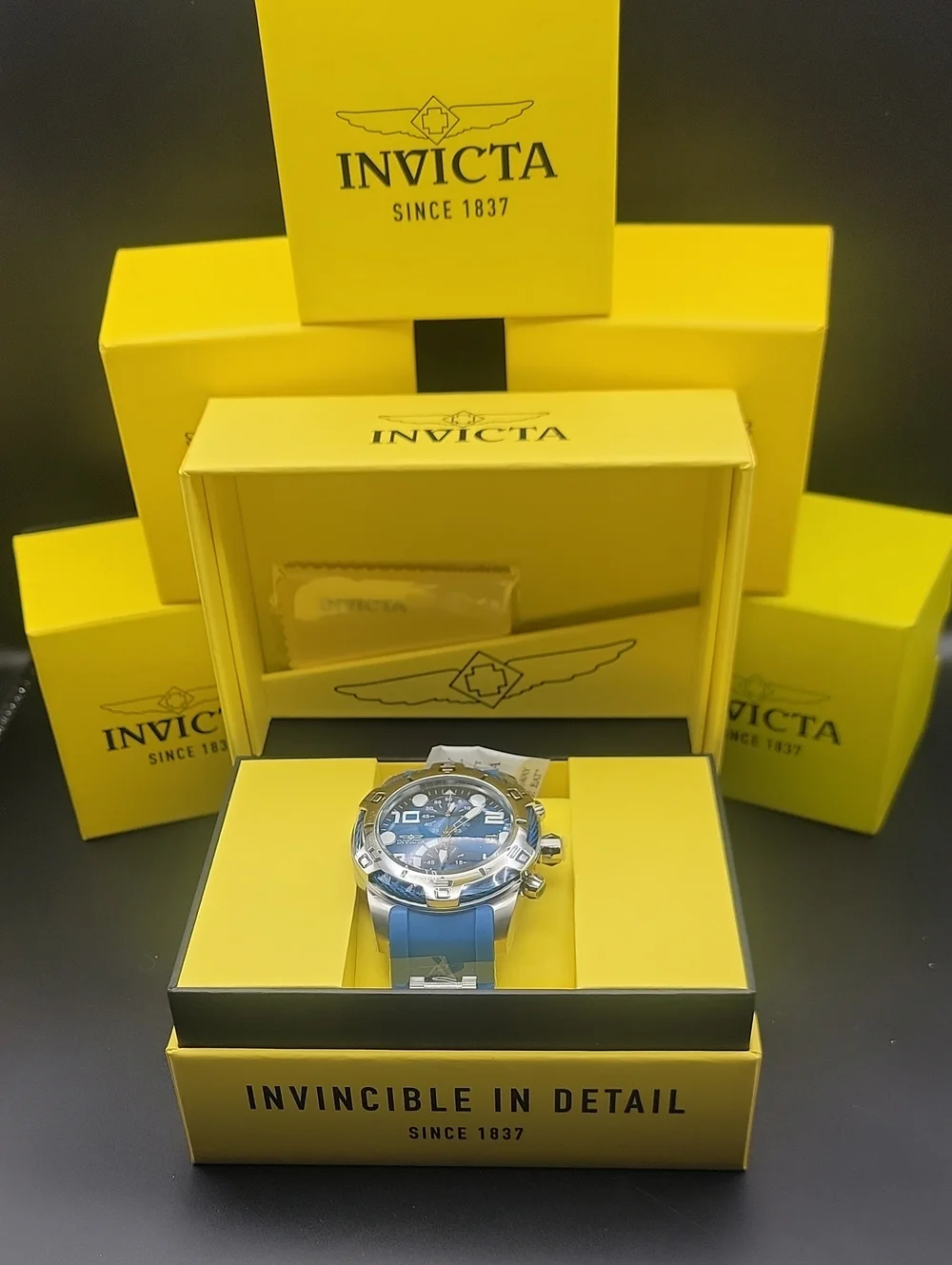 NEW ⌚️ Invicta Men's Blue Steel 24216 BOLT Tensile Chronograph Statement Watch